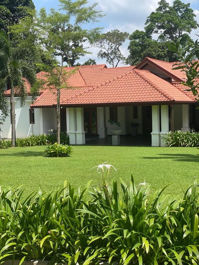 Villa Crystals Malabe Kültér fotó